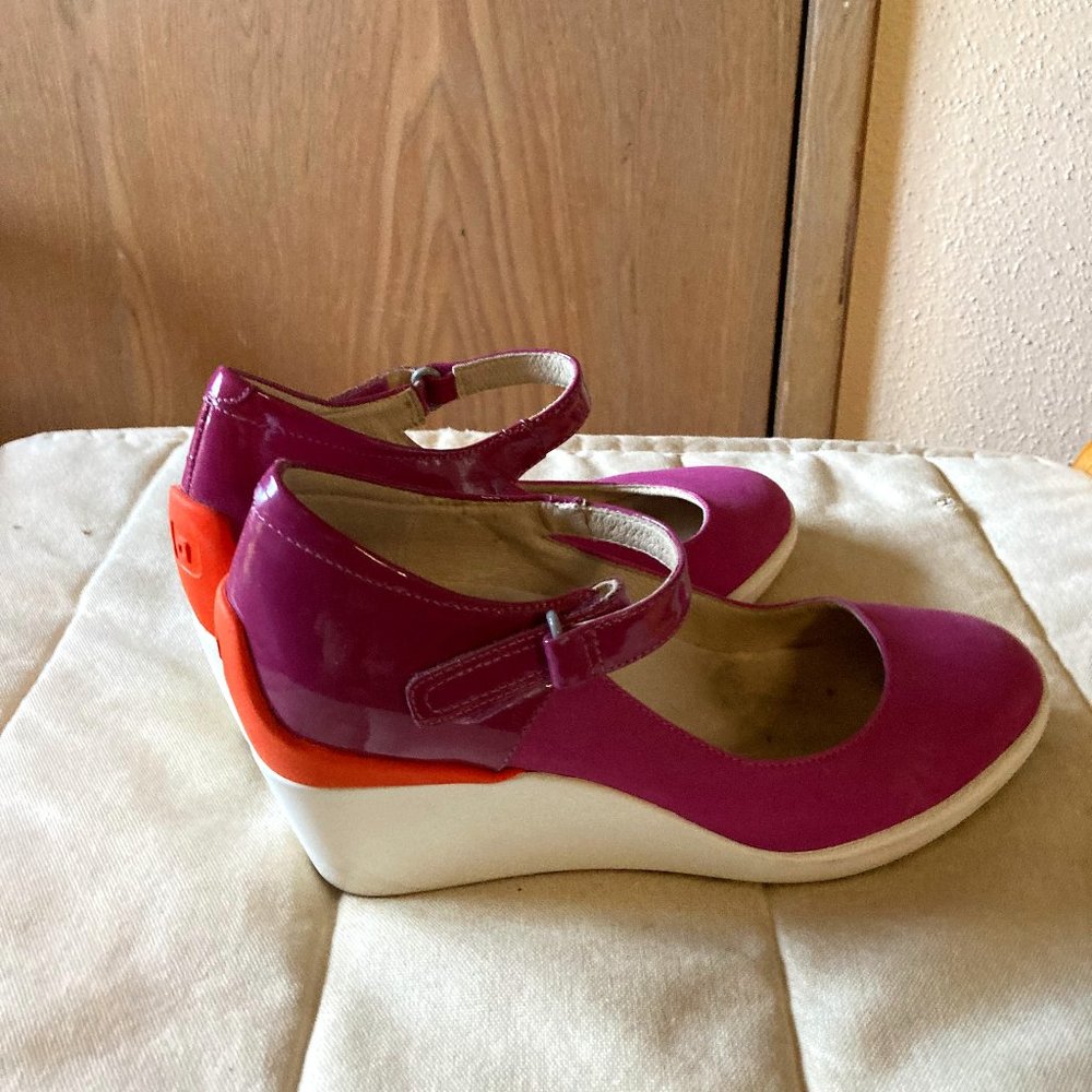Tsubo 7.5 Colorblock Wedges Leather Pink Orange White